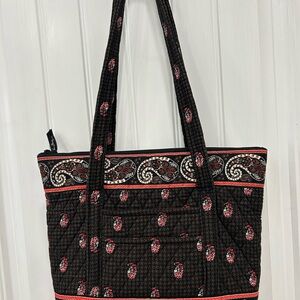 Vera Bradley Vintage Houndstooth Quilted Tote with Red and Cream Paisley Trim
